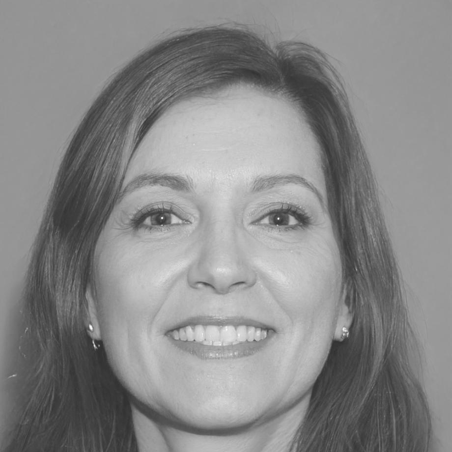 Marie Dubois, experte en finances personnelles